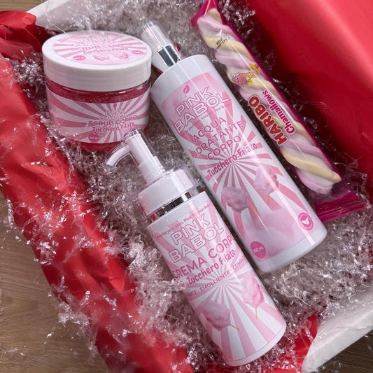 Body KIT - Crema Idratante corpo con Acido Ialuronico + Acqua Idratante corpo con Aloe Vera + Scrub Corpo Esfoliante e Purificante-Pink Babol
